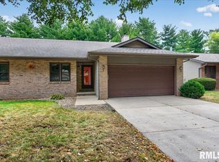 2402 Checkerberry Ln, Springfield, IL 62711