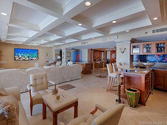3rd image of 7714 Fisher Island Dr #7714