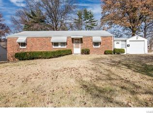 25 Olympia Dr, Saint Louis, MO