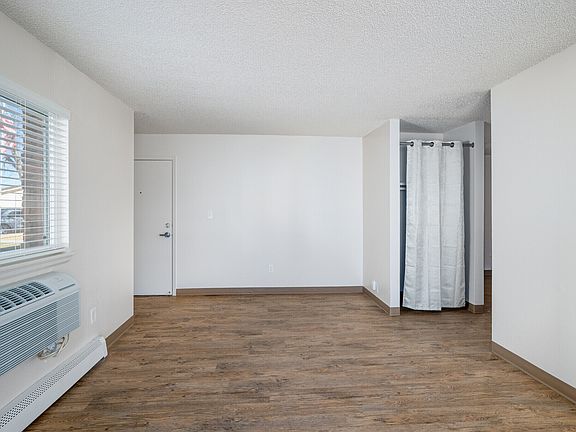 2nd image of 1292 E 6th St #3da87db7f