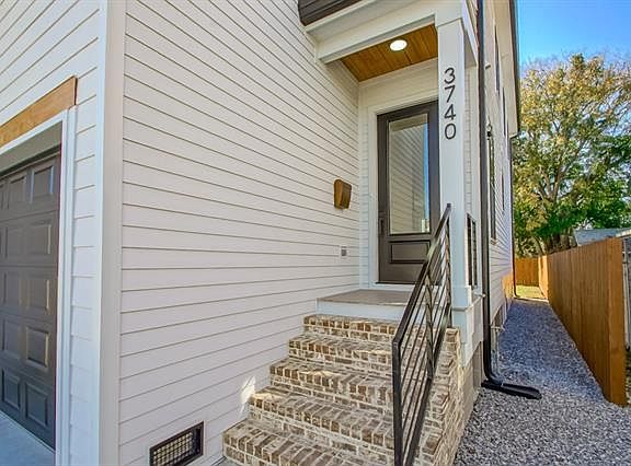 2nd image of 3740 Bruxelles St #3740
