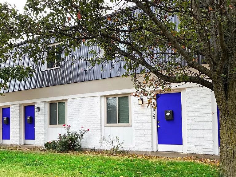 Spanish Lake Townhomes — Photo 28