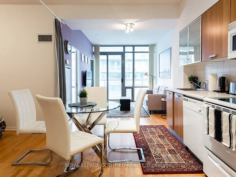 38 Grenville St #3210 — Photo 3