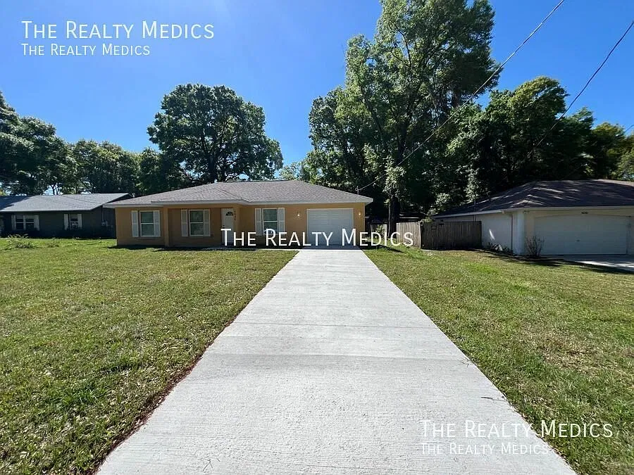 Available May 1st!! Charming Brand New 3-Bedroom, 2 -Bathroom And A Convenient 1-Car Garage Pet F... — Photo 2