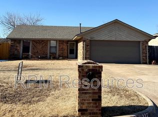 8317 Woodhue Dr, Oklahoma City, OK 73135