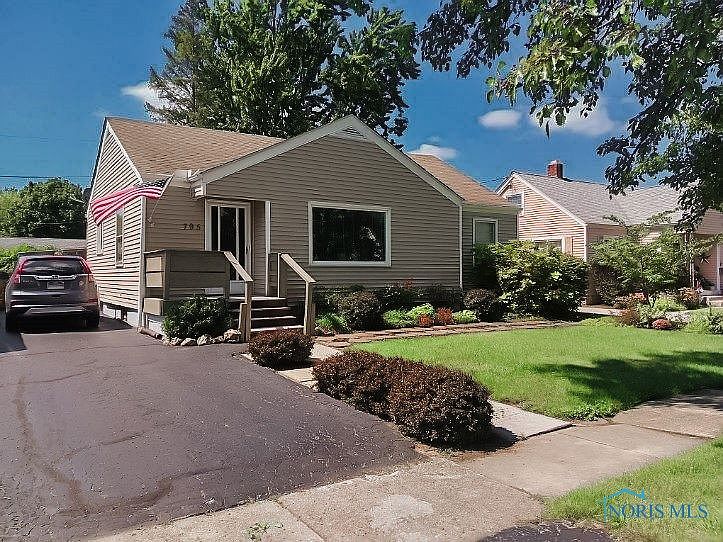 795 N Vine St, Fostoria, OH 44830 MLS 6106907 Zillow