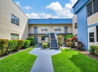 425 Burgundy Ave #I, Delray Beach, FL 33484
