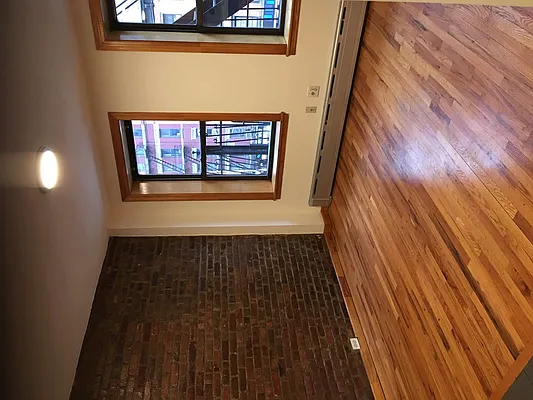 Rented by Peter Meskouris LREB | media 3