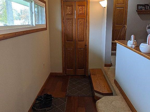 2nd image of 1648 Wilsonway Dr