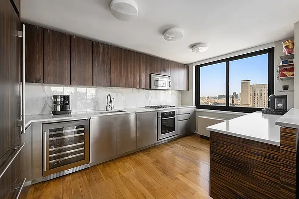 Rented by Douglas Elliman | media 8