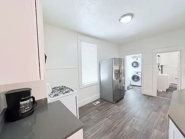 779 E Simpson Ave S — Photo 12
