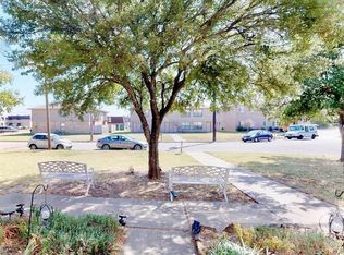 604 Meadow View Ct APT 2, Denton, TX 76207