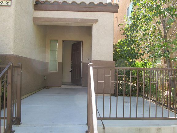 2nd image of 8936 Red Tapestry Ct