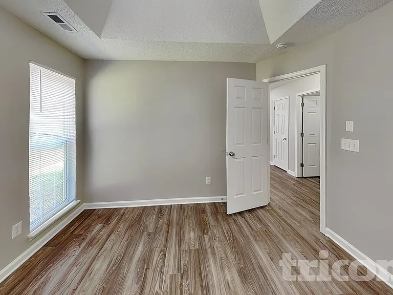 3651 Stonefield St — Photo 8