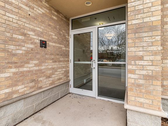 3rd image of 18065 N Harwood Ave #B