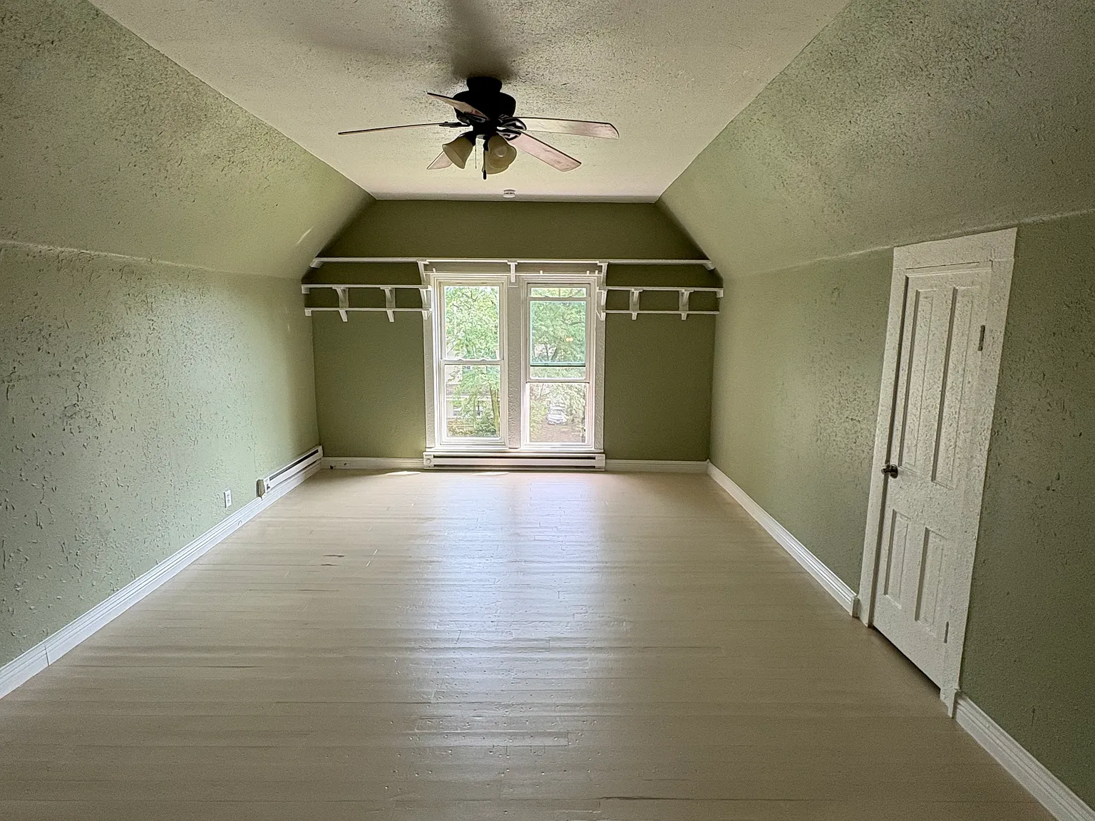 1 bed, 650 sqft, $575 — Photo 2