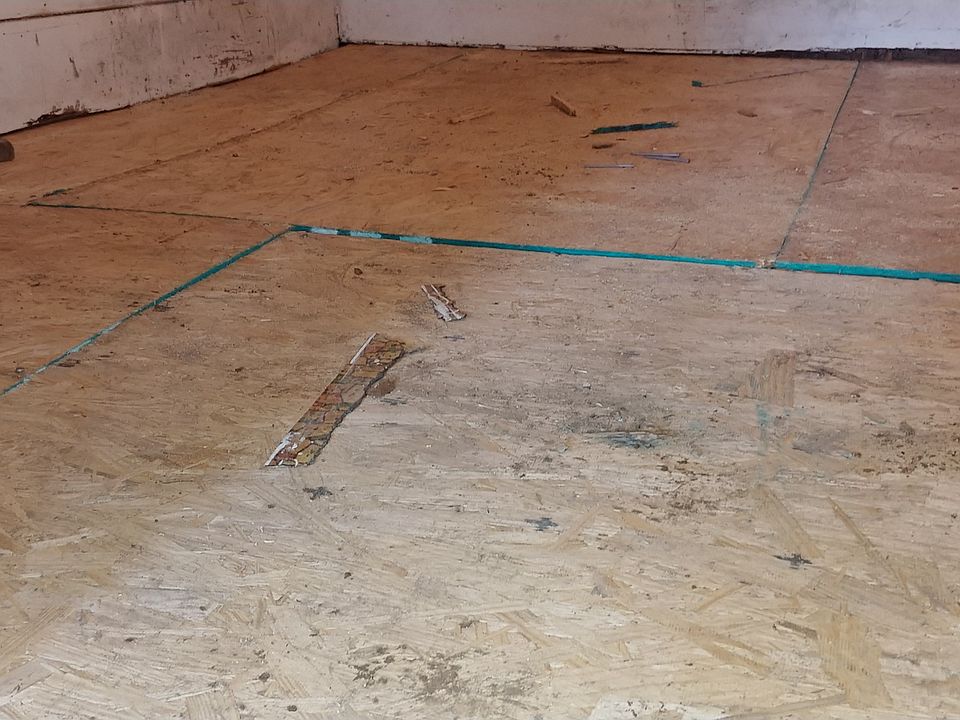 2nd image of 2350 W Cherry St
