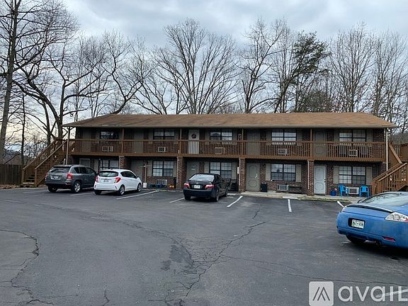 5th image of 499 N Hawkins St APT 3