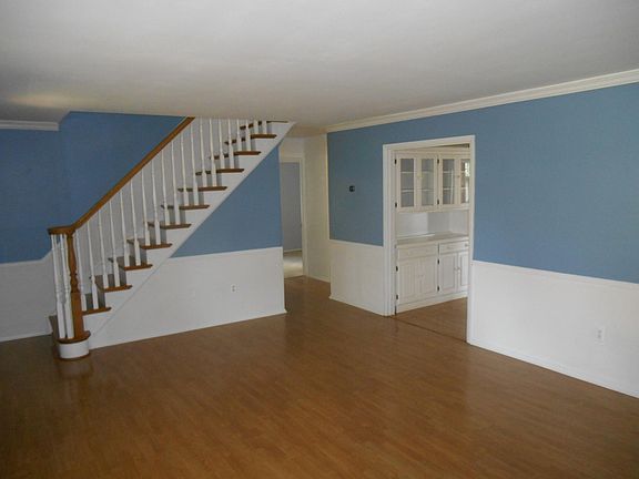 5th image of 13106 Penndale Ln