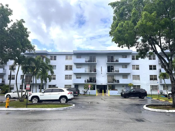 1221 SW 122nd Ave APT 304, Miami, FL 33184