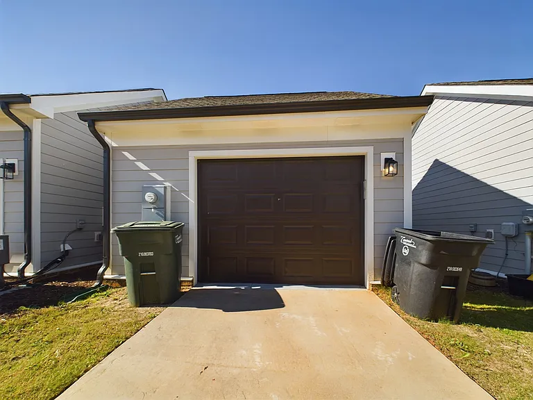 10189 Meeting House Dr NW — Photo 18