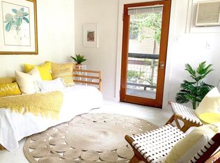 611 Baylor St #301, Austin, TX 78703