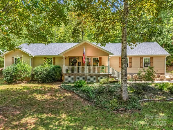 139 Holly Forest Dr, Rutherfordton, NC 28139