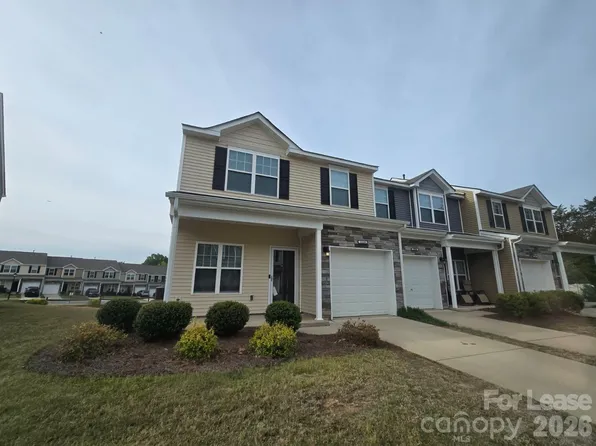 15249 Wrights Crossing Dr, Charlotte, NC 28278