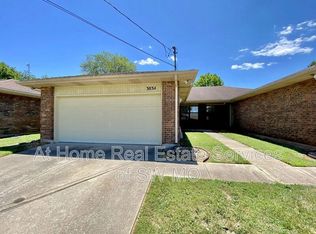 3028 W Greenwood St, Springfield, MO 65807