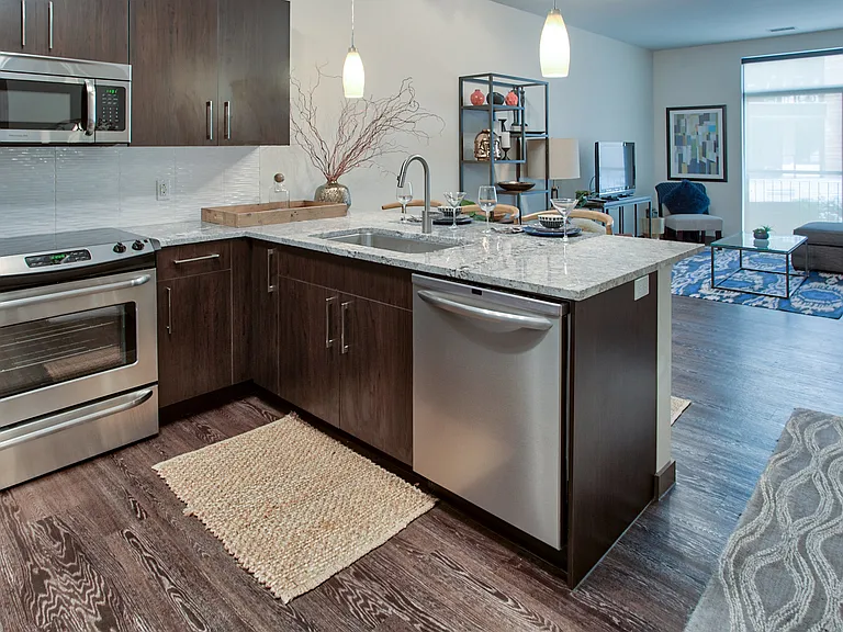 Eastside Bond — Photo 25