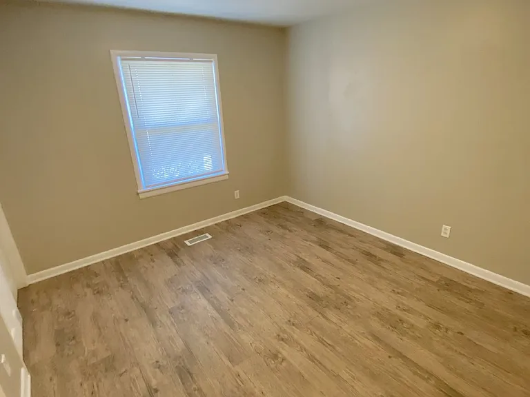 3808 Hartwell Rd — Photo 15
