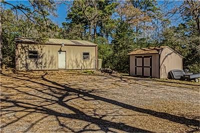 4th image of 29028 W Lake Dr
