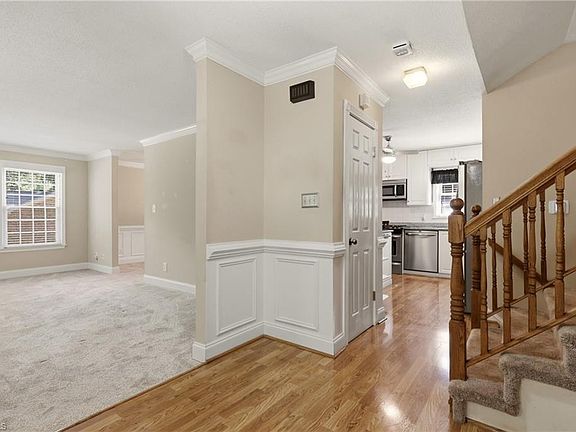 5th image of 515 Miltwood Dr