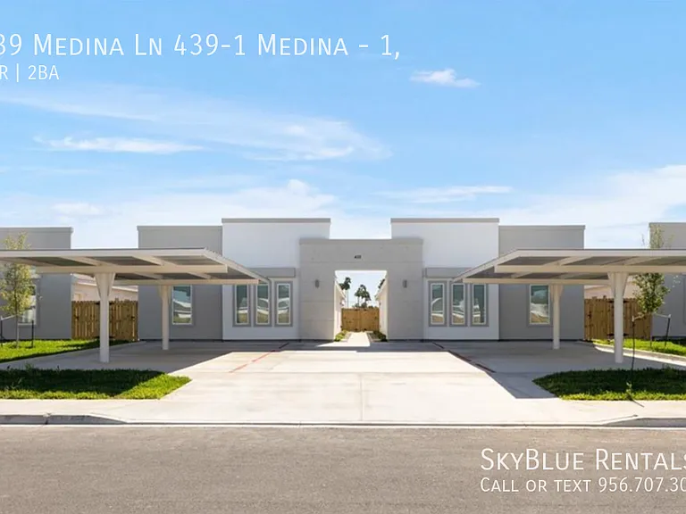 439 Medina Ln #1 — Photo 2