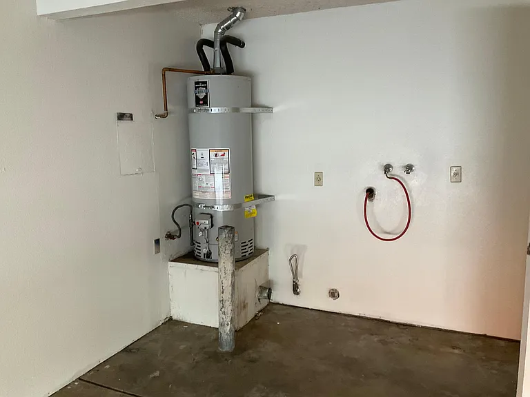 13545 Tutelo Rd #8 — Photo 17