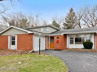 1409 Swallow St, Naperville, IL 60565