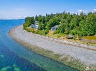 20818 President Point Rd NE, Kingston, WA 98346
