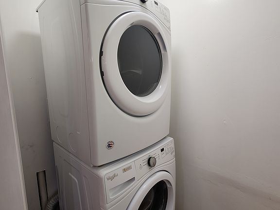 4th image of 1951 E Ocean View Ave #A