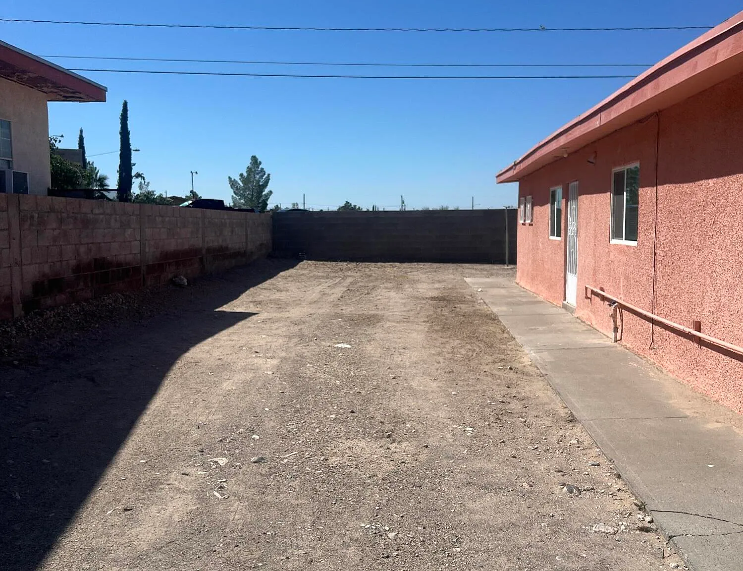 1 bed, 850 sqft, $1,000 — Photo 4