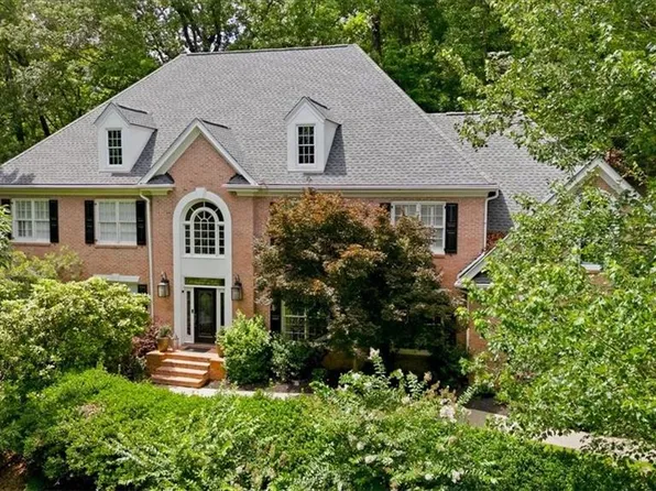 2134 River Cliff Dr, Roswell, GA 30076