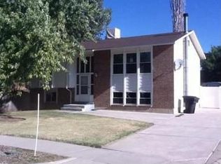 528 W 1130 N, Clinton, UT 84015