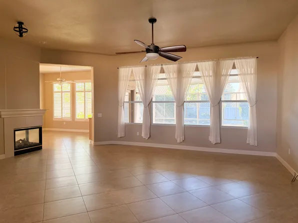 225 Trolleybell Ct, Roseville, CA 95747