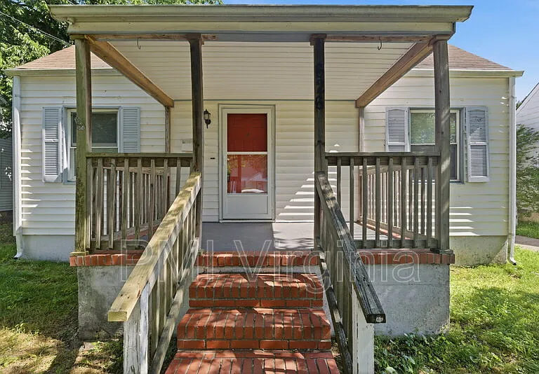 626 Chapel St — Photo 25