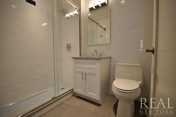 Rented by REAL New York | media 28
