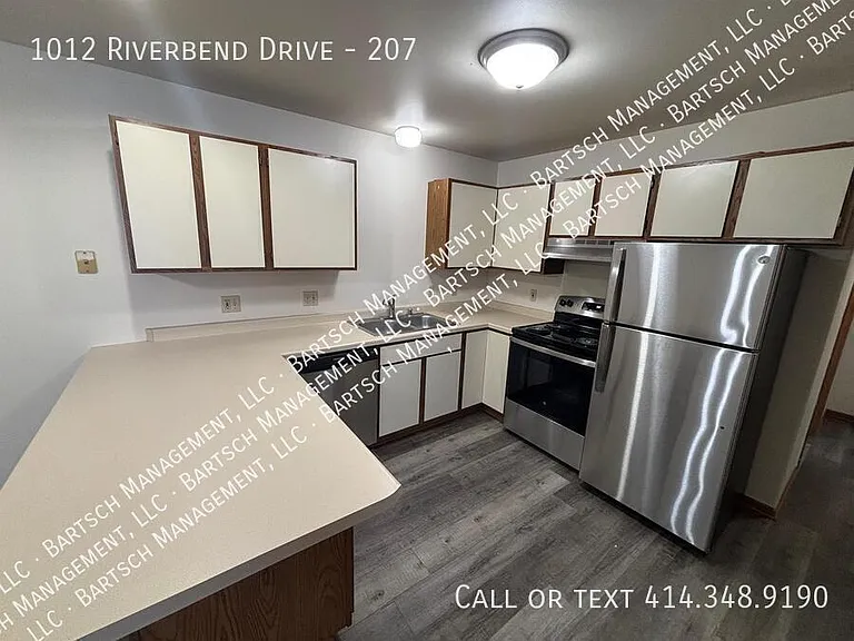1012 Riverbend Dr #207 — Photo 2