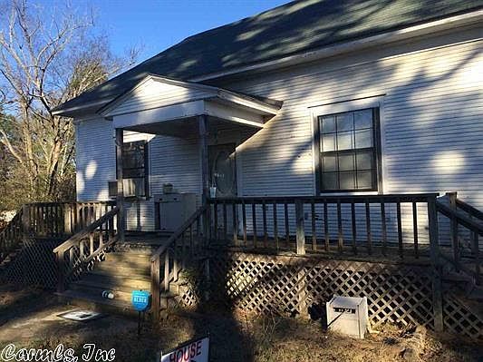 2nd image of 120 N Clay St