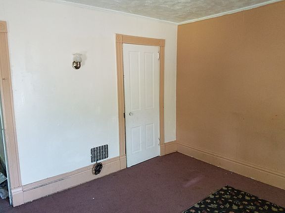 4th image of 1216 Oak St Youngstown Ohio 44506 #1216