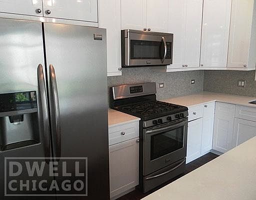 2nd image of 3640 W Montrose Ave APT 3W