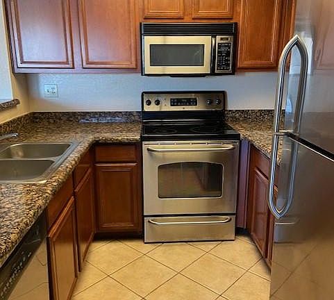 3rd image of 5757 W Eugie Ave Unit 2025