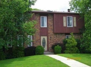 120 Bertley Ridge Dr, Coraopolis, PA 15108